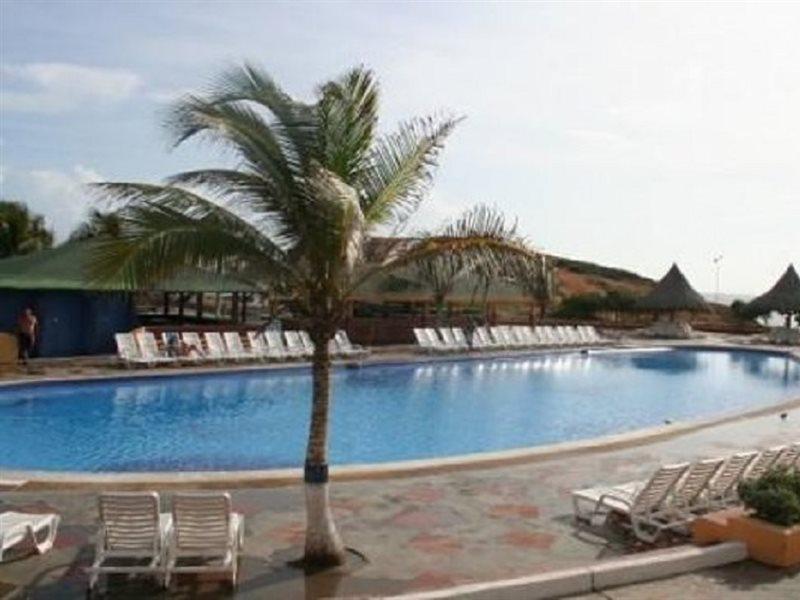 Отель Portofino Complex Playa El Agua Экстерьер фото