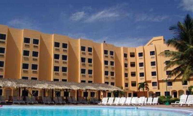 Отель Portofino Complex Playa El Agua Экстерьер фото