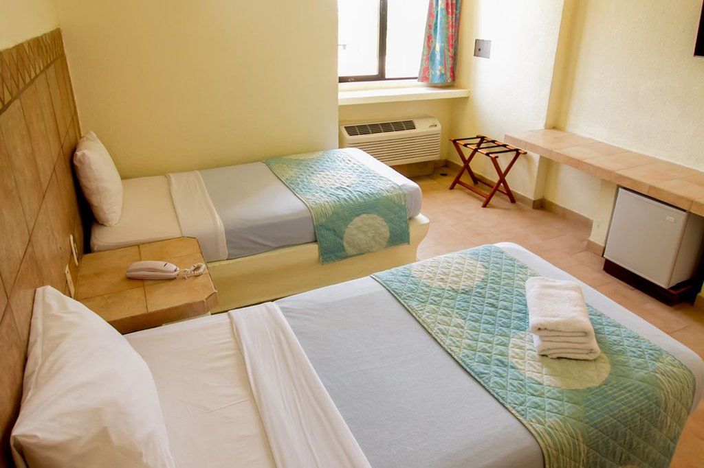 Отель Portofino Complex Playa El Agua Экстерьер фото