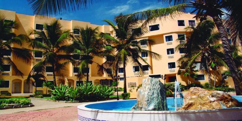 Отель Portofino Complex Playa El Agua Экстерьер фото